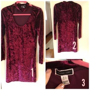 🍷Wine Colored Velvet Bodycon Mini with Choker🍷